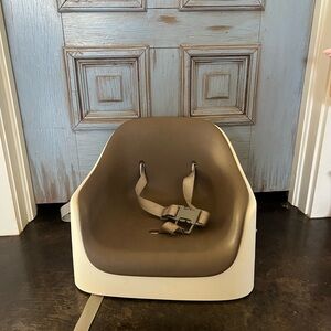 OXO booster seat